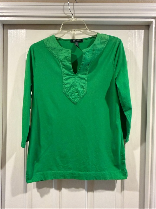 Lauren Ralph Lauren Tops - Lauren Ralph Lauren Bright Green Split V-Neck 3/4 Sleeve Tunic like new size M